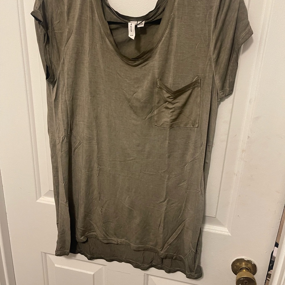 Cable & Gauge Khaki Short Sleeve Top